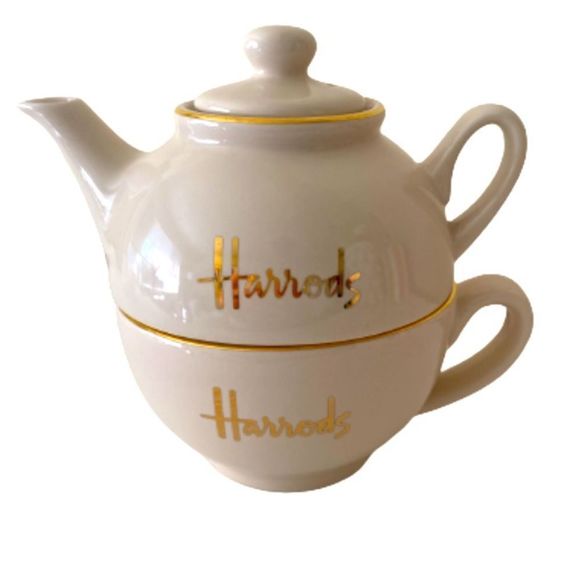 Harrods Kitchen Harrods London Vintage Single Cup Teapot And Teacup